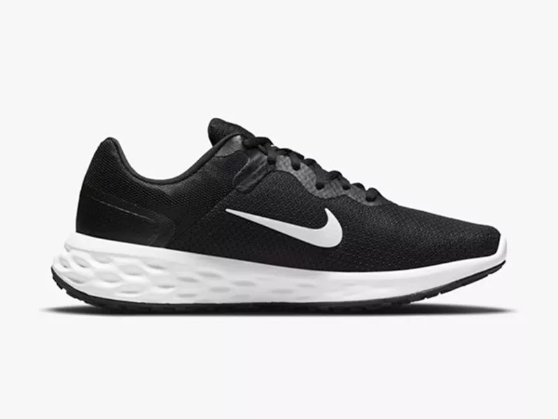 Nike Running Revolution 6 Next trainers in black