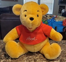 Disneyland Winnie The Pooh Disney Large Plush 17" Perfect Condition Clean