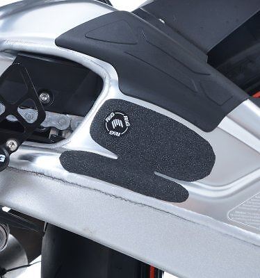 R&G Boot Guard Kit Black (2-Piece Swingarm Only) BMW S1000R 2014 - 2020 - Picture 1 of 6