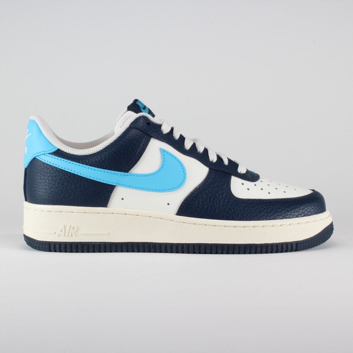 Nike Air Force 1 '07 White Navy Blue HJ9291-478 Women's Size Nike Air Force 1 '07 White Navy Blue HJ9291-478 Women's Size