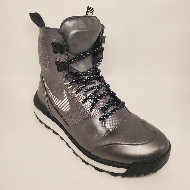 Size 8.5 - Nike Lunarterra Arktos QS 