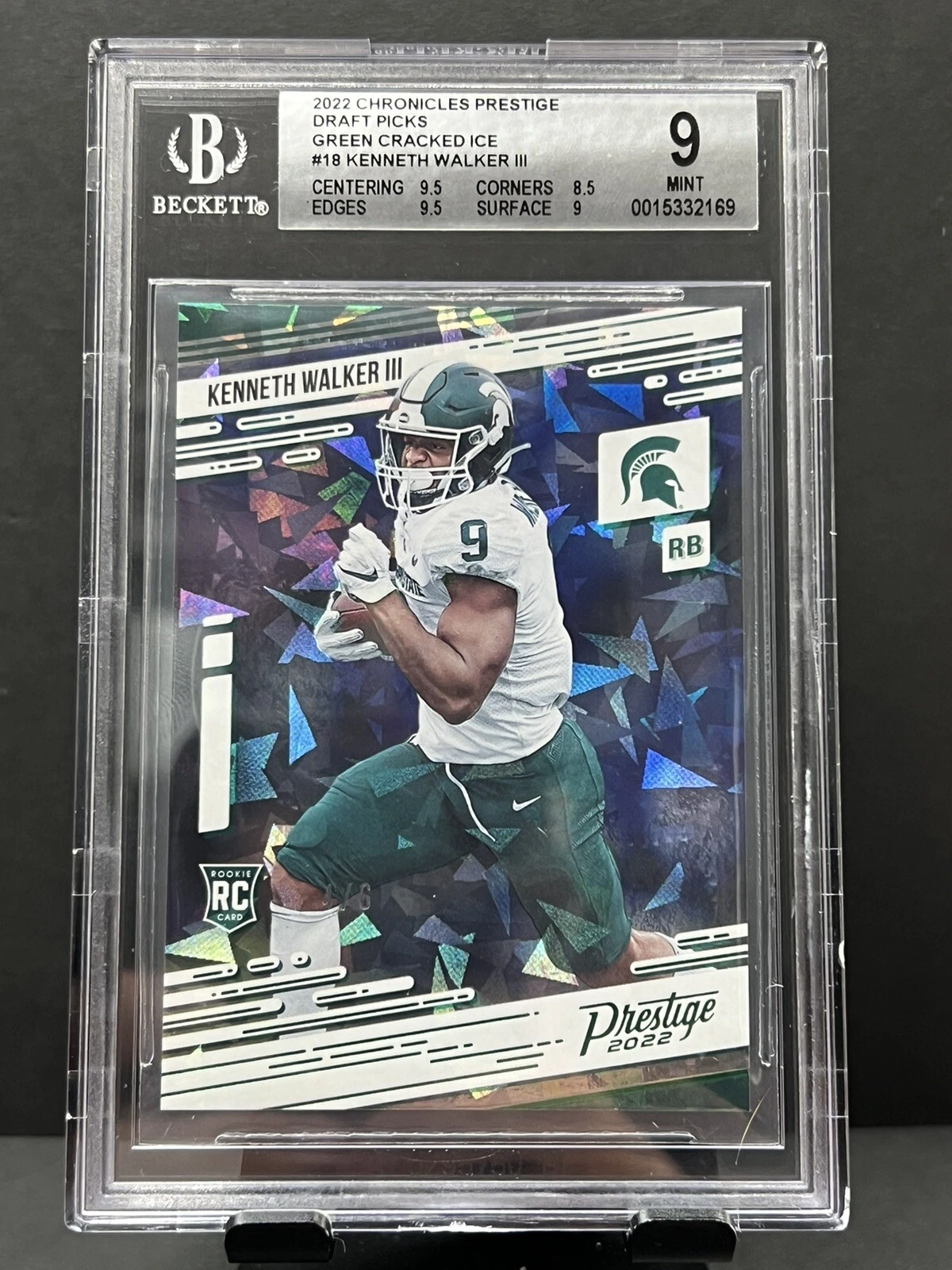 Kenneth Walker III Panini Chronicles Draft Picks Recon #18 Green Cracked Ice