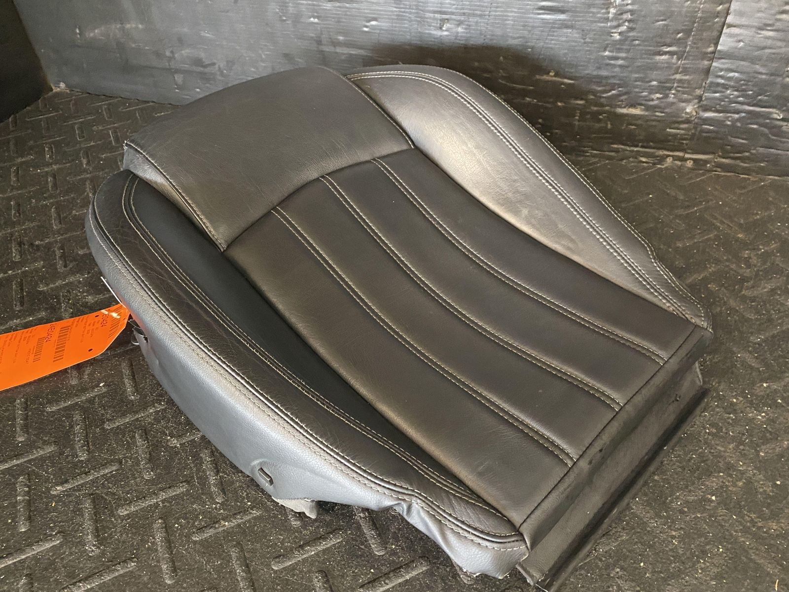 08-19 MASERATI GRANTURISMO FRONT DRIVER LEFT SEAT BOTTOM CUSHION BLACK LEATHER