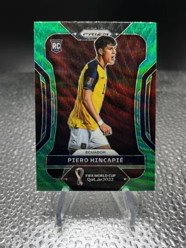 2022 Panini Prizm World Cup Piero Hincapie Green Wave Prizm Rookie RC Ecuador