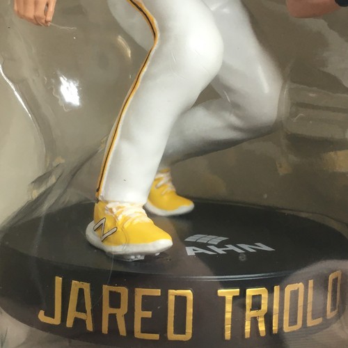 Jared Triolo Pittsburgh Pirates Mini Figure Gold Glove Figurine SGA 5/11/2025 - Picture 12 of 20