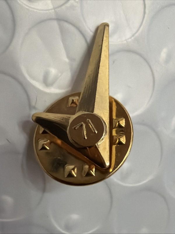 Vintage 1970s Check Mark 1971 United Auto Workers Gold Tone Lapel Pin Tie Tack