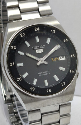 Seiko 5 Automatic 21 Jewels Day/Date Wrist Watch For Men's In Working Condition