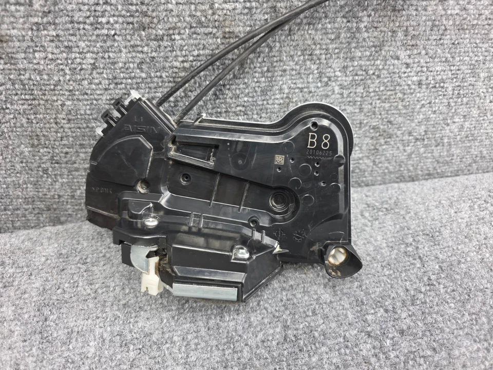 LEXUS 2021-2025 IS350 IS500 IS300 OEM FRONT LEFT DOOR LOCK LATCH ACTUATOR - Image 2 of 4