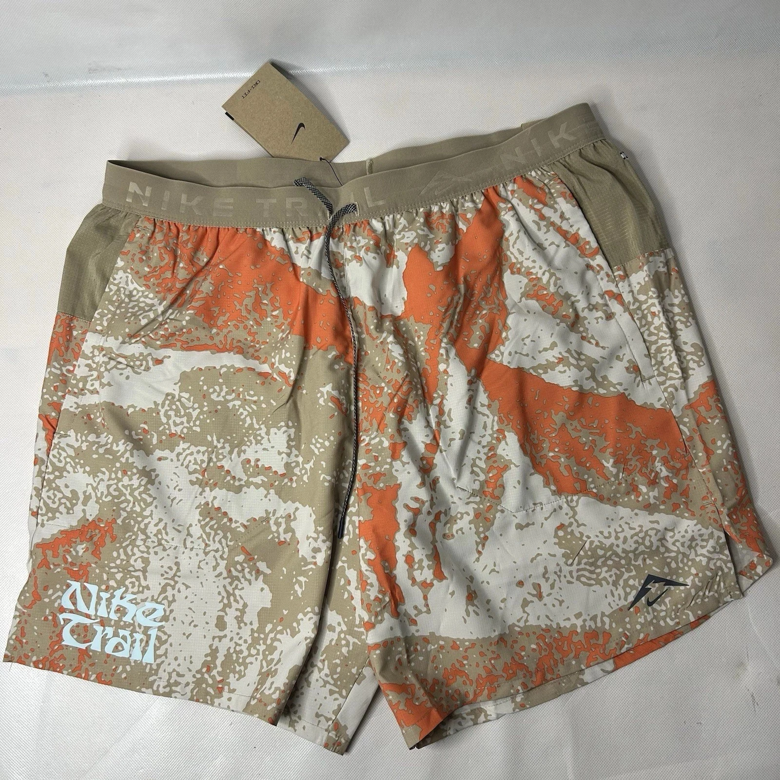 Nike Trail Stride 7" Brief Lined DRI FIT Running Shorts Men’s Large FV9949-247
Opens in a new window