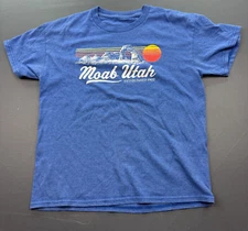 Moab Utah Graphic T-Shirt Youth Small Blue Short Sleeve Retro National Park Tee