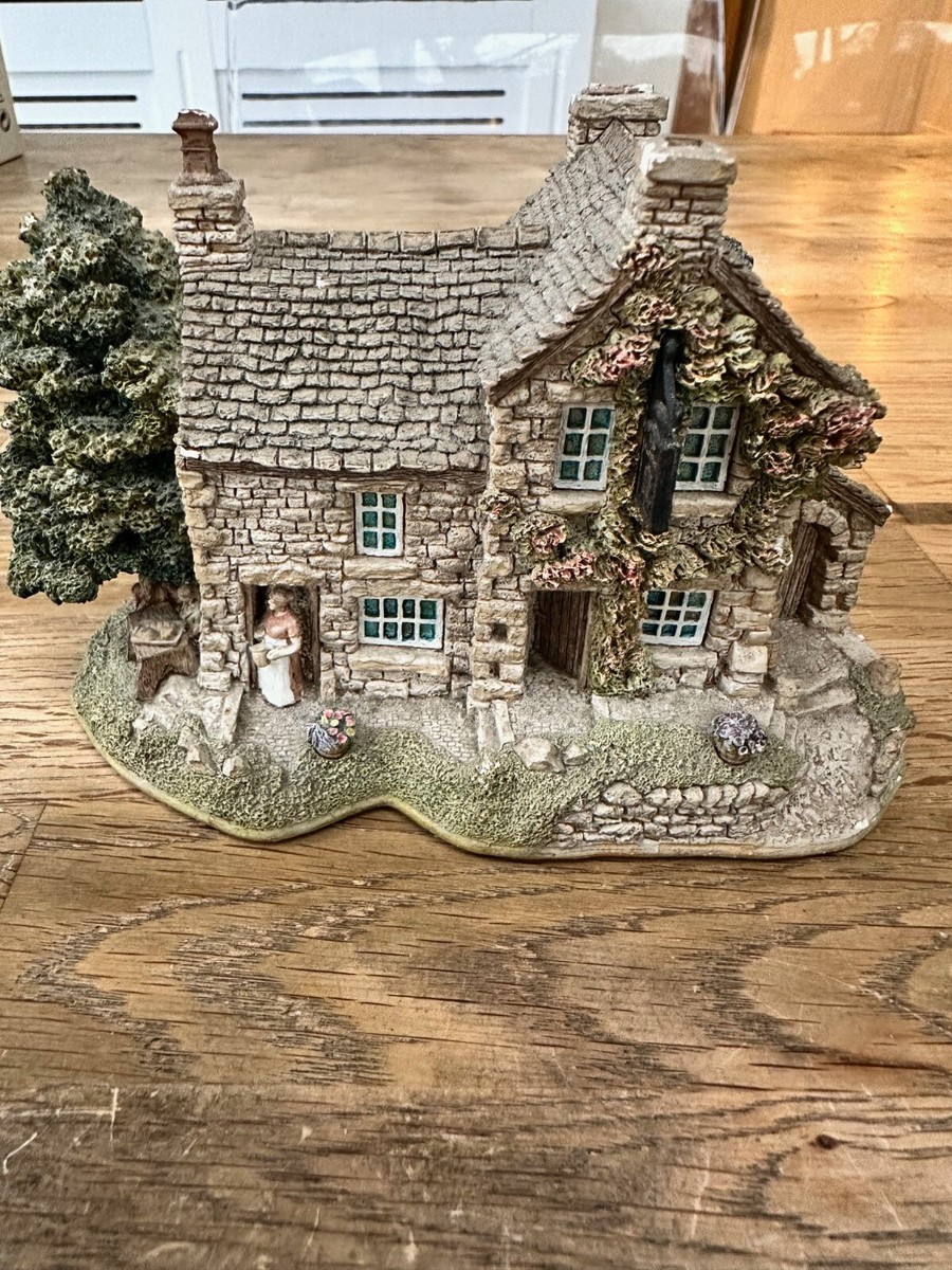 Collectable Cottage - Lilliput Lane - The Dalesman | eBay UK