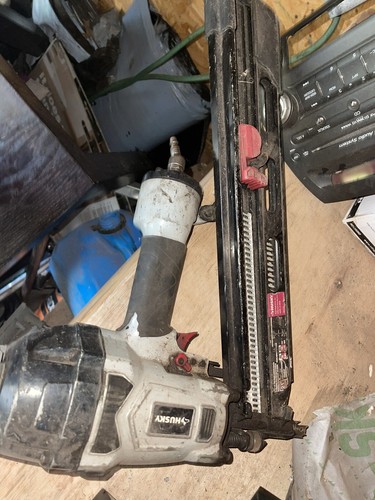 21 Degree Husky Framing Nailer Light 