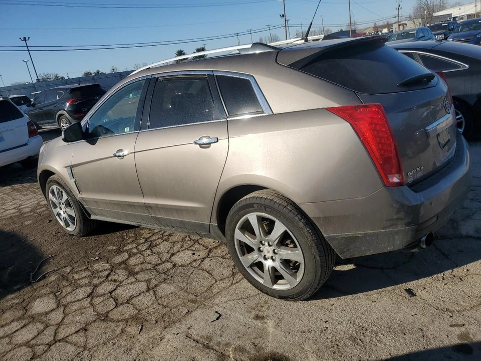 Conjunto de filtro de aire usado se adapta a: Cadillac Srx 2012 grado A Foto 2 de 4