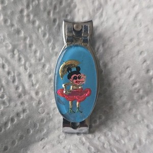 Decorative Finger Nail Clipper Cartoon Design Silver Blue Pink Metal K8206