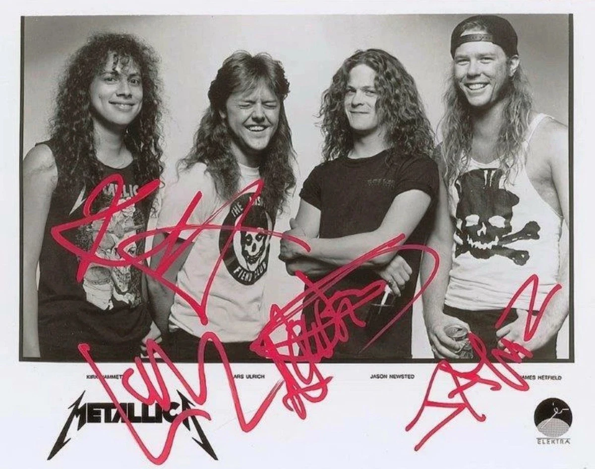 Preços baixos em Memorabilia de Metallica assinado | eBay