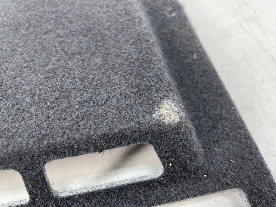 ✅ 03-17 原始设备制造商宾利欧陆 GT 后后备箱包裹架装饰面板* — 第 2/4 张图片