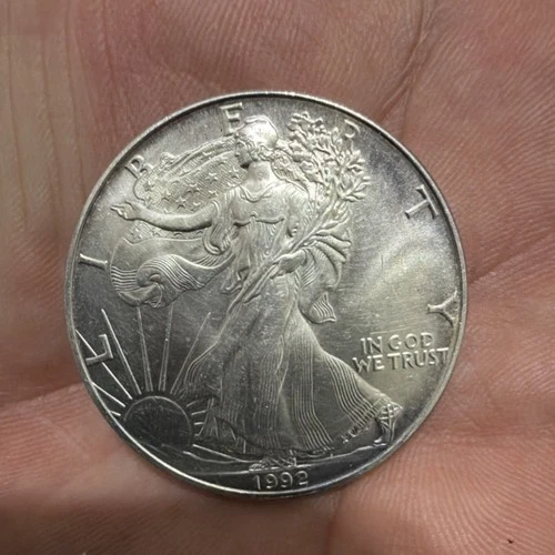 U.S. Mint American Eagle 1992 1 oz Silver Coin .999 Fine Business Strike