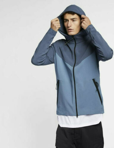 nike dynamic reveal varsity jacket