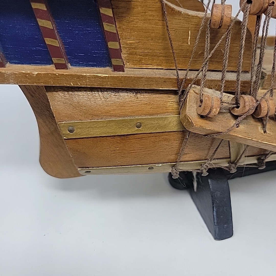 サンタマリア Sailship Boat Santa Maria 1492 Wood Model Kit Built 18” Tall