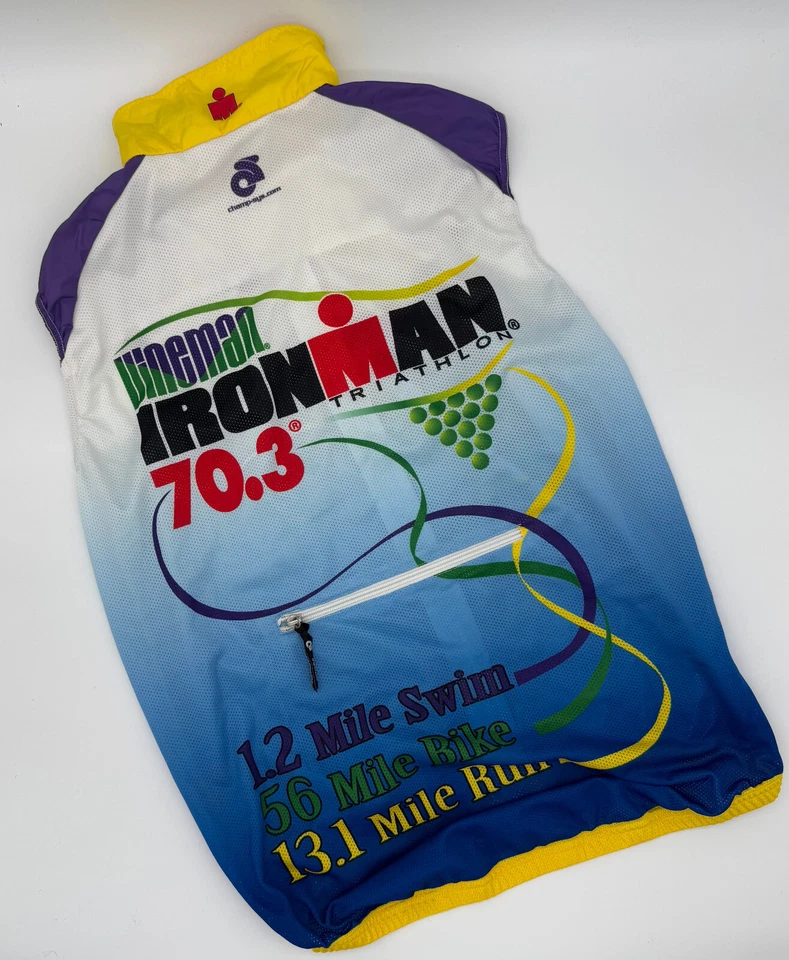 Chaleco de Ciclismo IronMan VineMan 70.3 Cortavientos, Excelente Estado, Para Hombre Md Foto 2 de 3