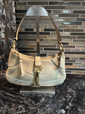 バッグ 1162 Coach Hampton Pabbled Leather Bag 1162 Coach Hampton Pabbled Leather Bag - メルカリ