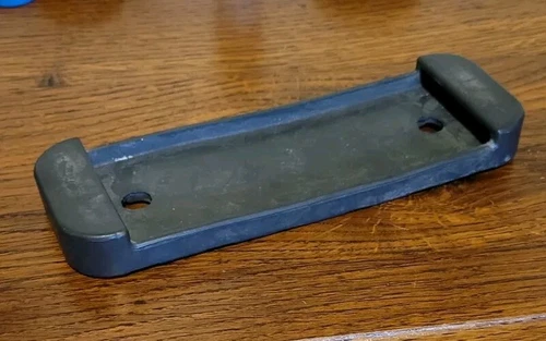Hammer Strength Plate Equipment Floor Leveler Anti Scuff Rubber Slipper Gray