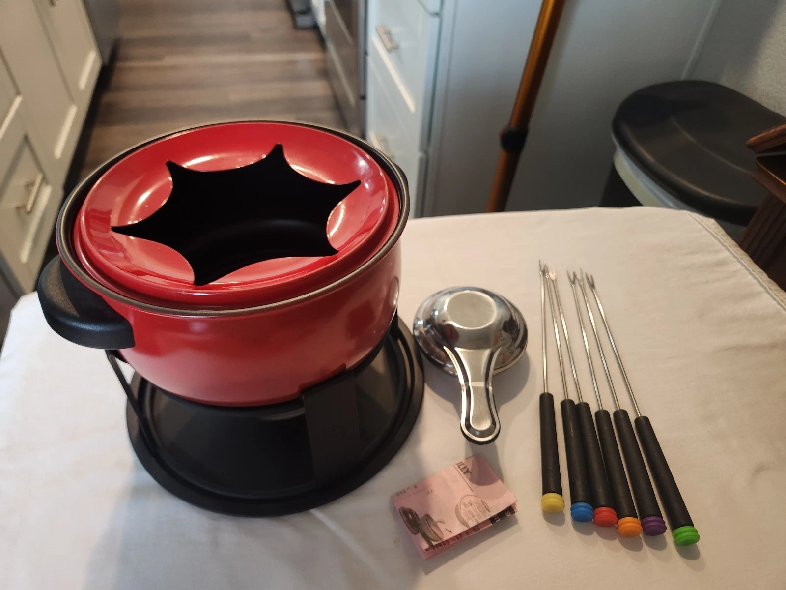 Fondue Set – All-Inclusive 11-Piece Set