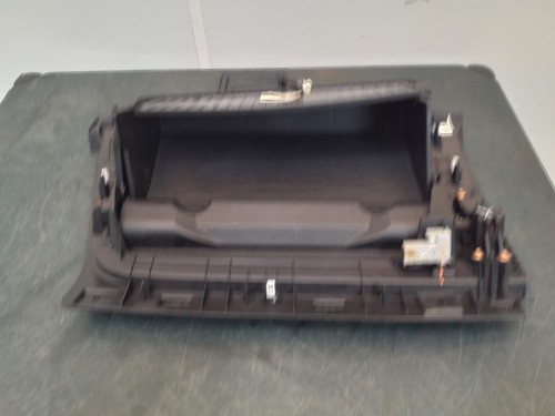 FORD MUSTANG Glove Box 2015-2023 - Picture 5 of 7