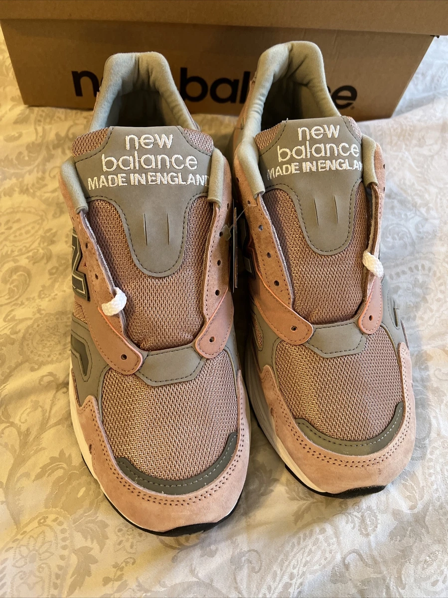 New Balance 920 Made in England Pink Grey for Sale | Authenticity