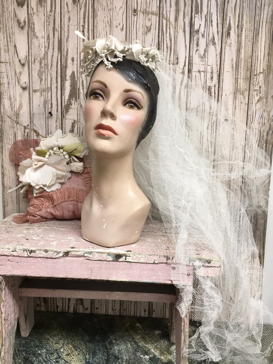 Antique wedding veil millinery flowers beads off white tulle  display picture 1