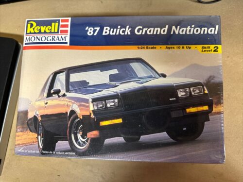 Revell Monogram '87 Buick Grand National 1/24 Model Kit 1998 VINTAGE  Sealed - Afbeelding 1 van 4