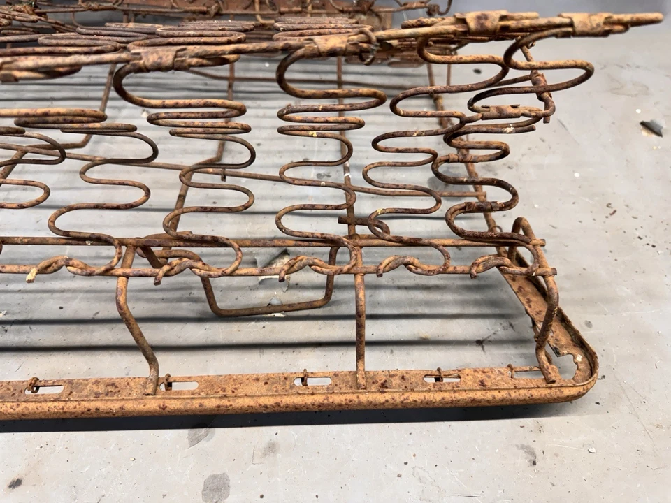 Chevy Impala 1961-1964 techo rígido asiento trasero marco resortes Grand Prix Wildcat Foto 3 de 4