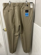 Haggar Cool 18 Pants Mens 42x30 Tan Khaki Classic Fit Flex Waist NWT 65 MSRP