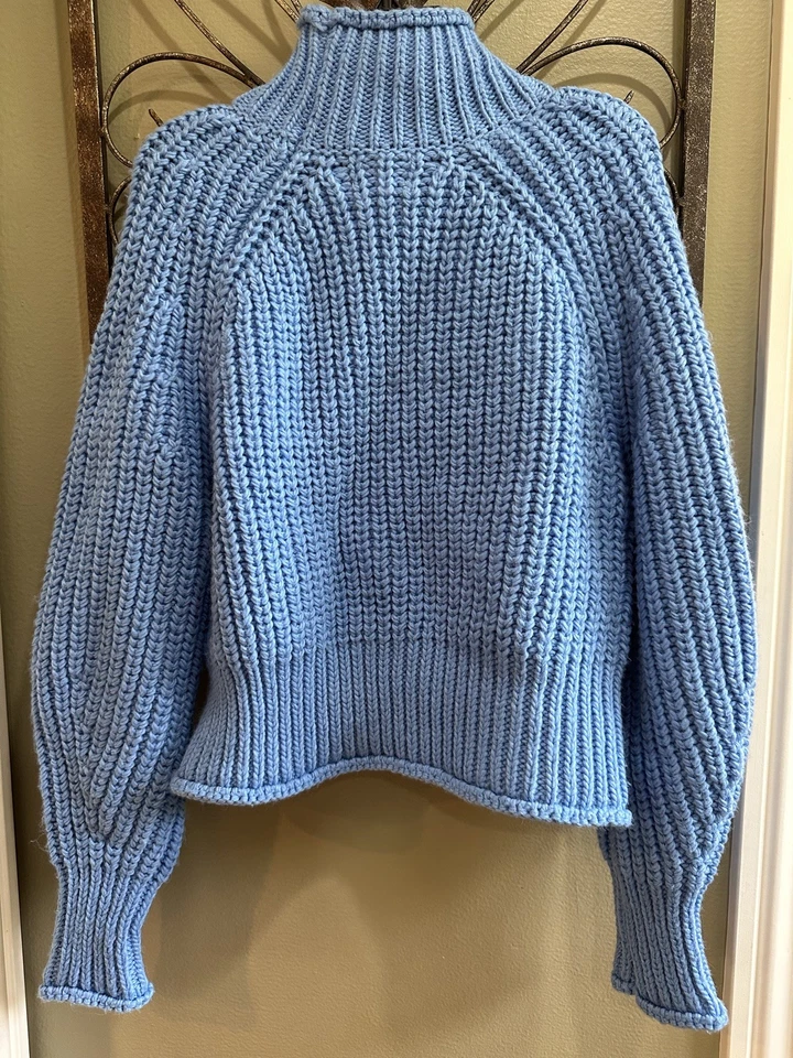 Suéter para mujer H&M grueso tejido cuello alto M azul manga larga ¡Súper lindo! Foto 2 de 4