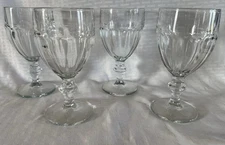 Libbey Duratuff Gibraltar Set Of 4 Clear Glass Footed water/wine goblets