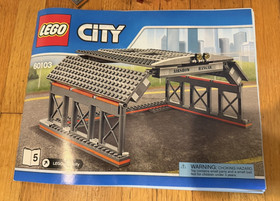 LEGO Town City Airport Airshow 60103 - Planes, Hangar, Mini Figs mostly complete