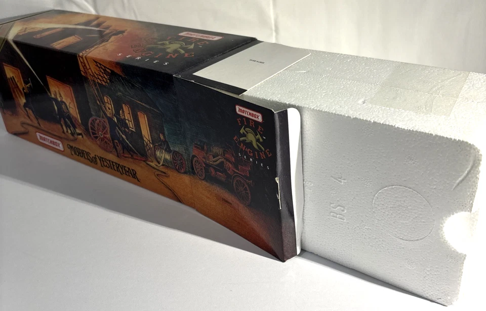 Matchbox Models of Yesteryear Evans City PA 1956 Mack B-95 bomba camión de bomberos Foto 4 de 4