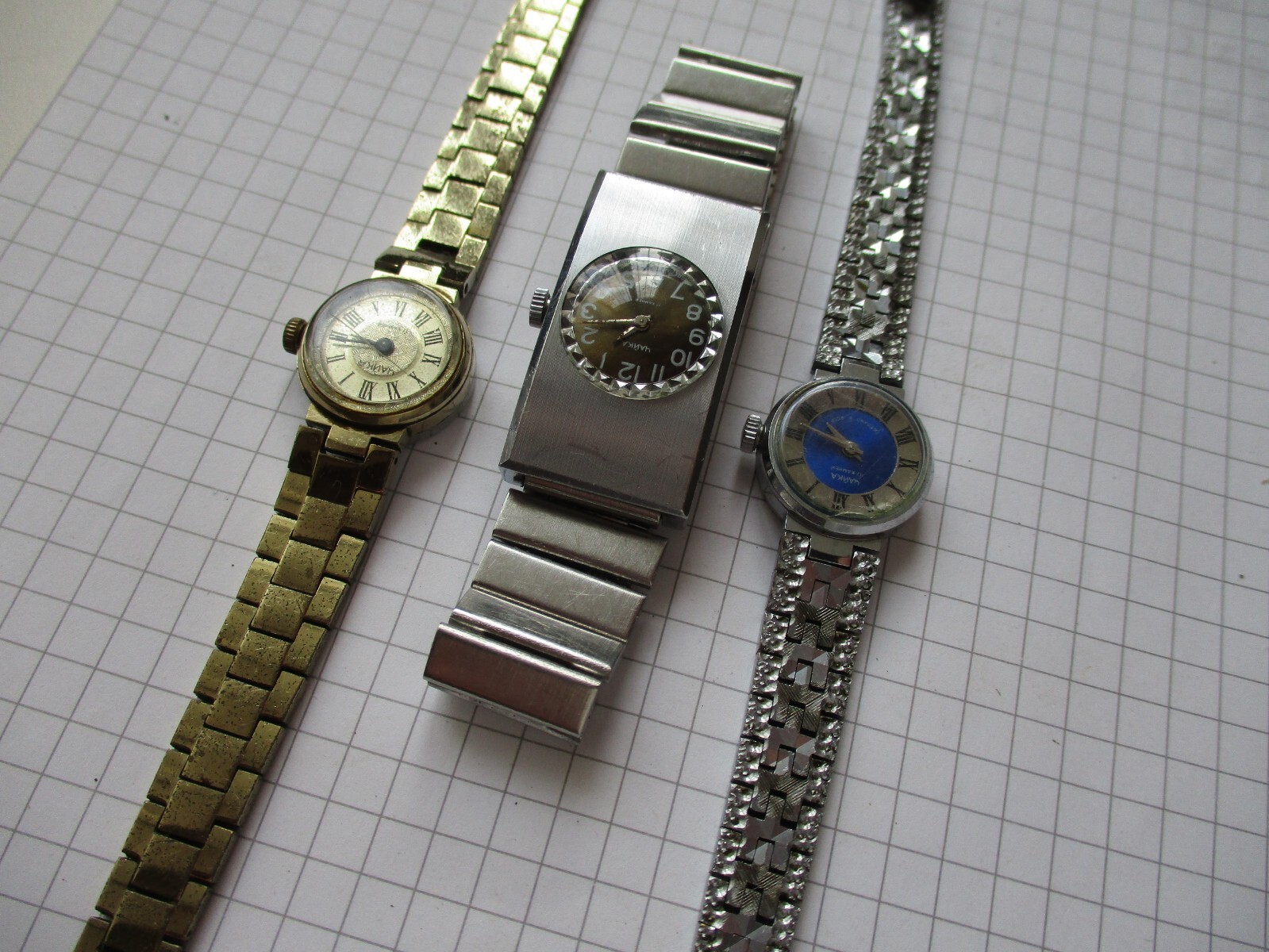 Vintage women's watch Chaika Classic women's mechanical Soviet USSR 3 pieces