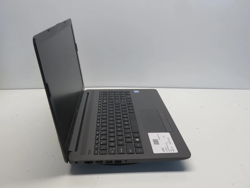 HP 250 G7 Intel i3-7020U 2,3 GHz 4 GB SIN DISCO DURO sin batería Foto 3 de 4