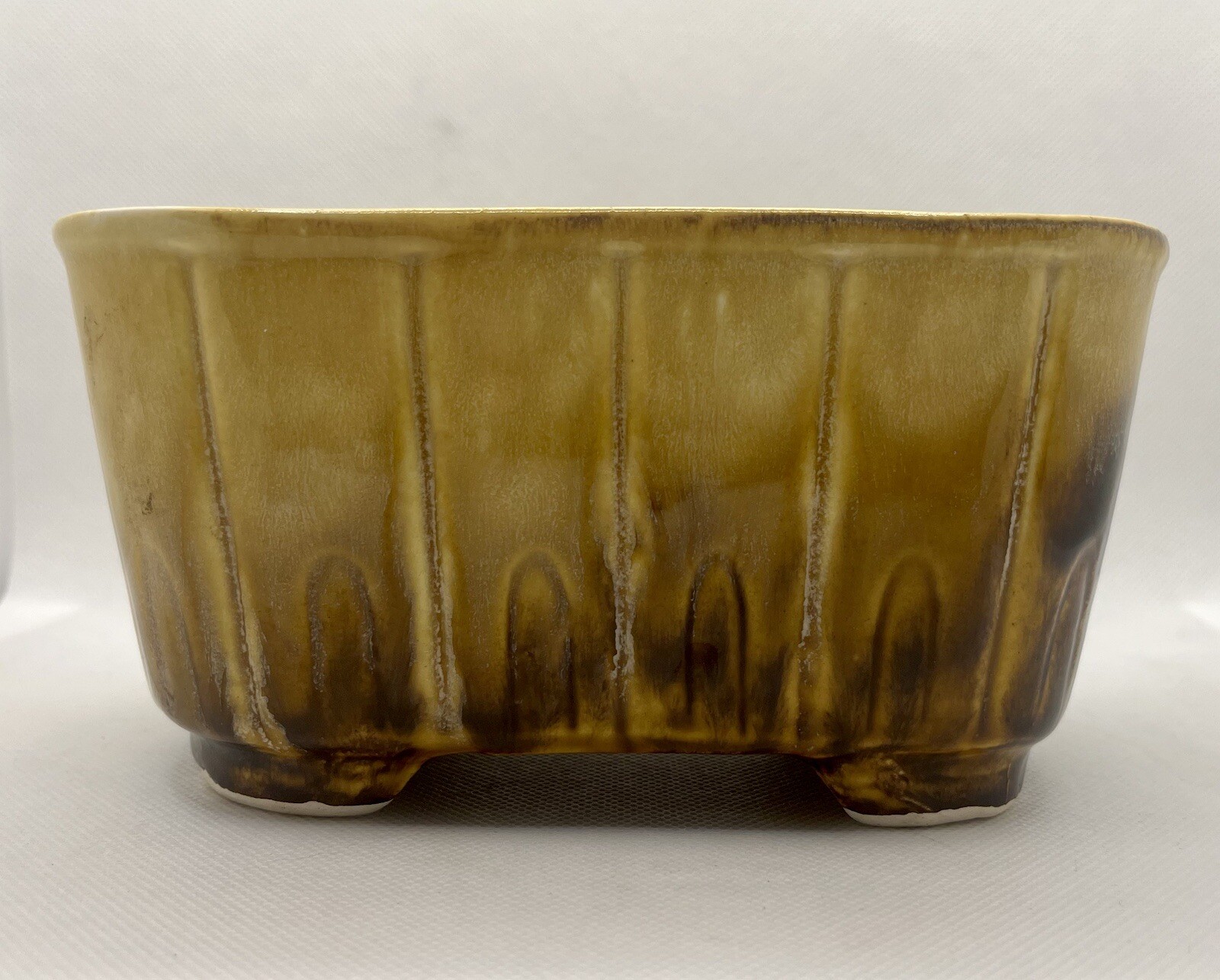 USA POTTERY #P5 GOLD & BROWN DRIPWARE PANELED 6 1/2" PLANTER FALL AUTUMN DECOR, vintage pottery