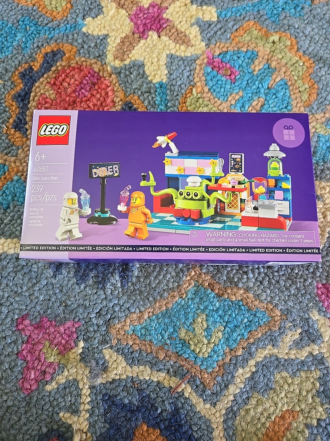 lego-40687-alien-space-diner-limited-edition-239pcs-new-sealed-gwp