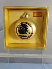 VINTAGE TOPPERSCOT CHICAGO BEARS GLASS BALL ORNAMENT CLASSIC COLLECTORS SERIES