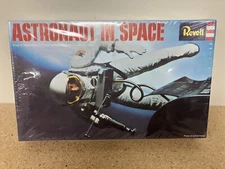 Revell Astronaut In Space Model Kit H-1841:100 6” Figure Dated 1968 New Sealed 