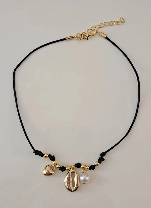 Collana choker nero ciondoli conchiglia perla cuore dorato donna ragazza - Immagine 3 di 4