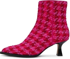 NIB Women's Betsey Johnson Louisa Pointed Toe Bootie in Fuschia Multi