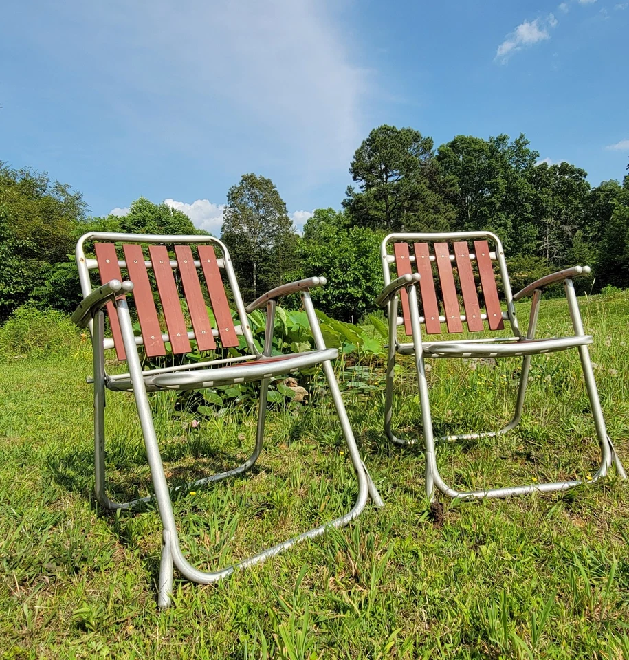 Vtg  Red Wood Lawn Chairs Folding  5 Slat Double Barrel Arms!  Aluminum Set Of 2 - Image 2 of 4