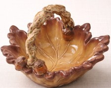 Ceramic Glossy Basket Leaf Twisted Handle Acorn Autumn Thanksgiving Harvest