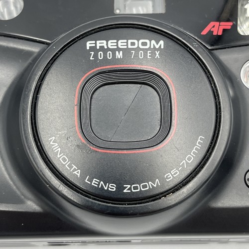Minolta Freedom Zoom 70EX 35mm Film Point and Shoot Camera with Carrying Case - Picture 11 of 14