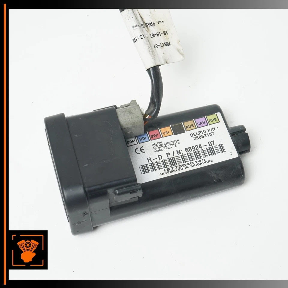 Módulo de control de lámpara de señal de giro 07-12 Harley XL1200L TSM 68920-07 OEM 9k Foto 2 de 4