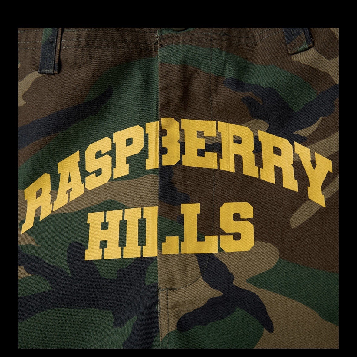 GV Gallery Camo Raspberry Hills Shorts Size L - Main Image